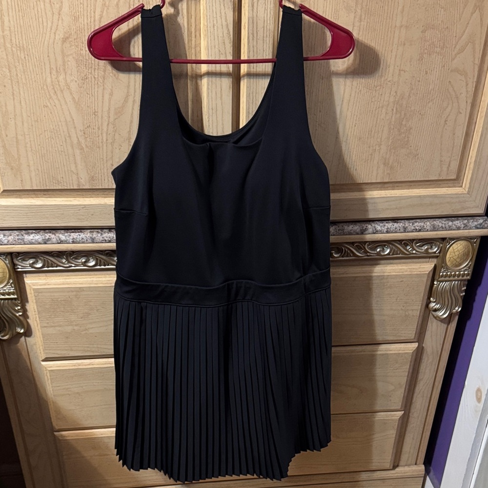 Black Pleated Skirt Active Dress